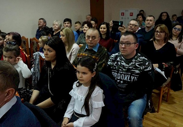 Jasełka i VII Parafialny Przegląd Kolęd i Pastorałek