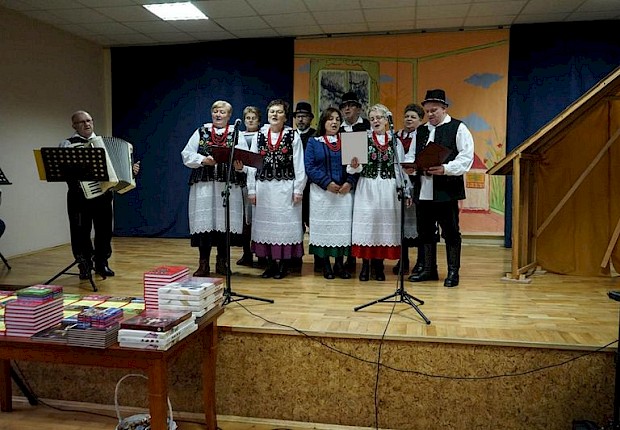 Jasełka i VII Parafialny Przegląd Kolęd i Pastorałek