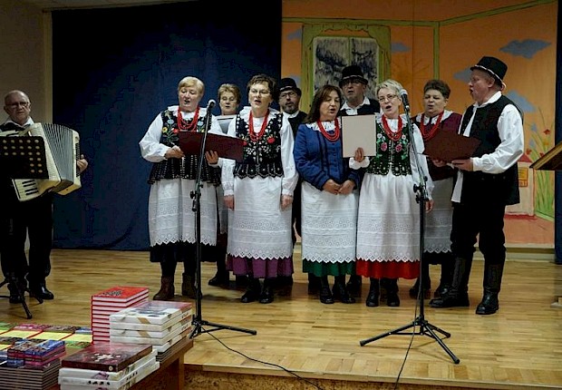 Jasełka i VII Parafialny Przegląd Kolęd i Pastorałek