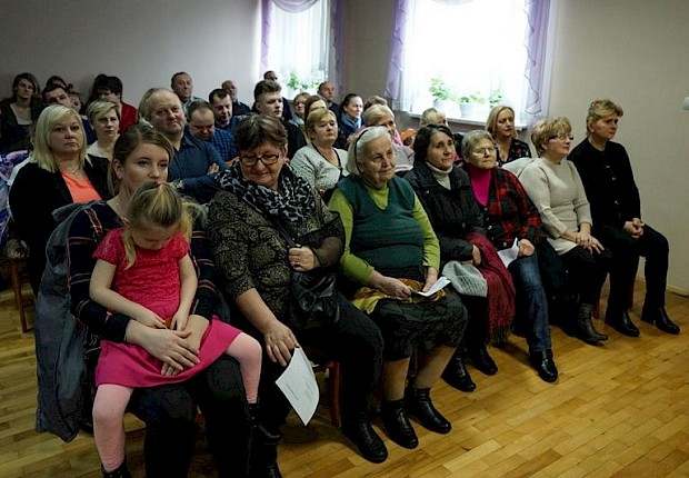 Jasełka i VII Parafialny Przegląd Kolęd i Pastorałek