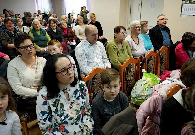 Jasełka i VII Parafialny Przegląd Kolęd i Pastorałek