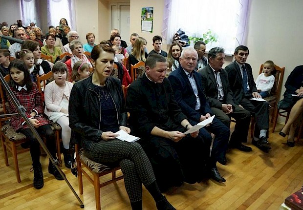 Jasełka i VII Parafialny Przegląd Kolęd i Pastorałek