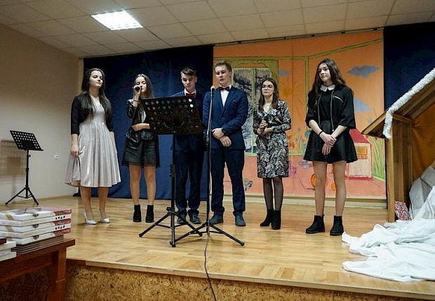 Jasełka i VII Parafialny Przegląd Kolęd i Pastorałek