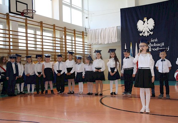Dzień Nauczyciela i pasowanie Pierwszak&oacute;w