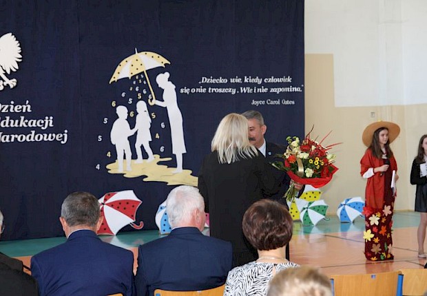 Dzień Nauczyciela i pasowanie Pierwszak&oacute;w