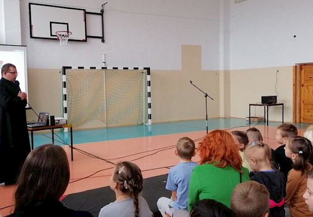 Spotkanie misyjne z ks. Łukaszem Hołubem - misjonarzem w Ekwadorze
