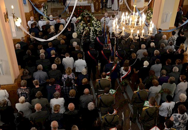 Pogrzeb śp. ks. kan. Henryka Stopy