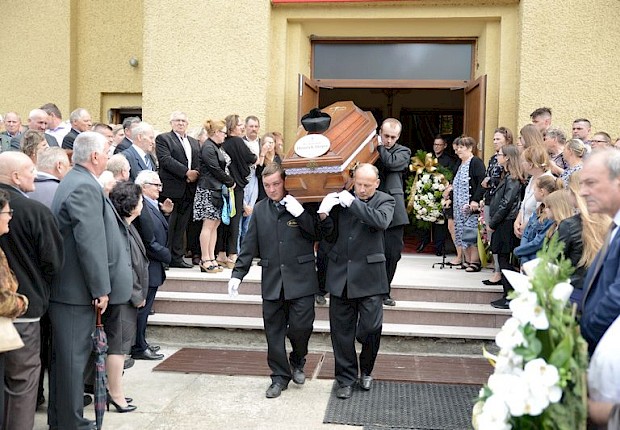 Pogrzeb śp. ks. kan. Henryka Stopy