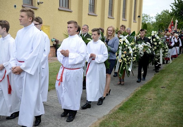 Pogrzeb śp. ks. kan. Henryka Stopy