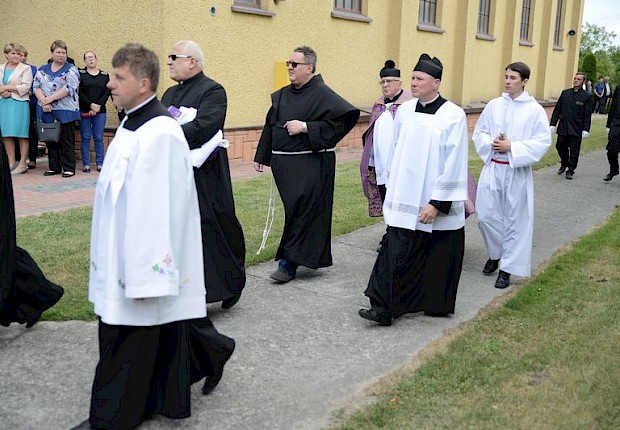 Pogrzeb śp. ks. kan. Henryka Stopy