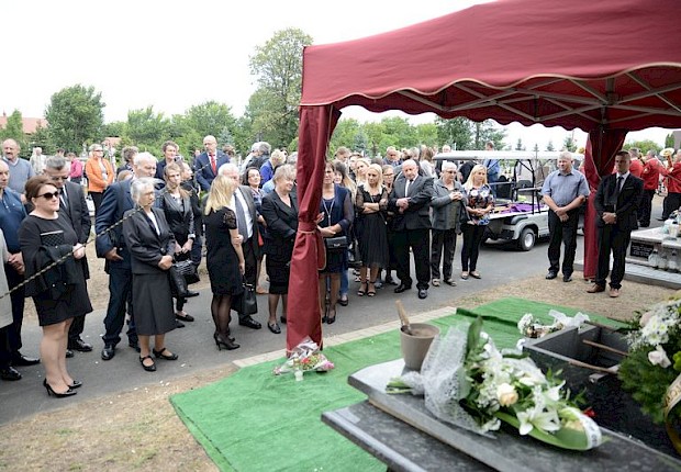 Pogrzeb śp. ks. kan. Henryka Stopy