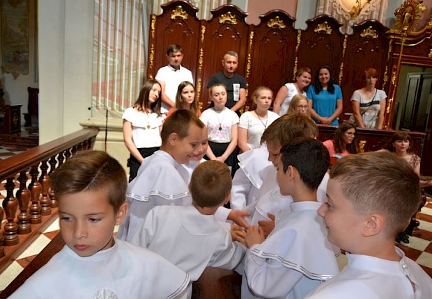 Dziękczynna Pielgrzymka Dzieci Komunijnych
