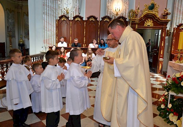 Dziękczynna Pielgrzymka Dzieci Komunijnych