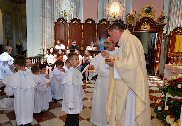 Dziękczynna Pielgrzymka Dzieci Komunijnych