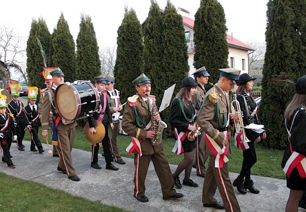 Rezurekcja i Parada Turk&oacute;w