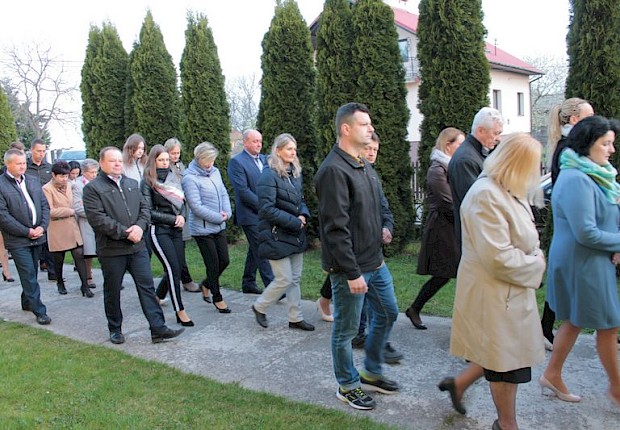 Rezurekcja i Parada Turk&oacute;w