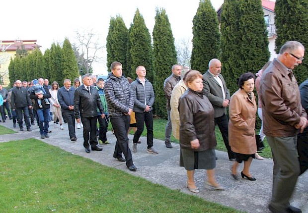 Rezurekcja i Parada Turk&oacute;w