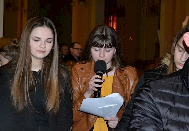 Adoracja Najświętszego Sakramentu i Liturgia Męki Pańskiej