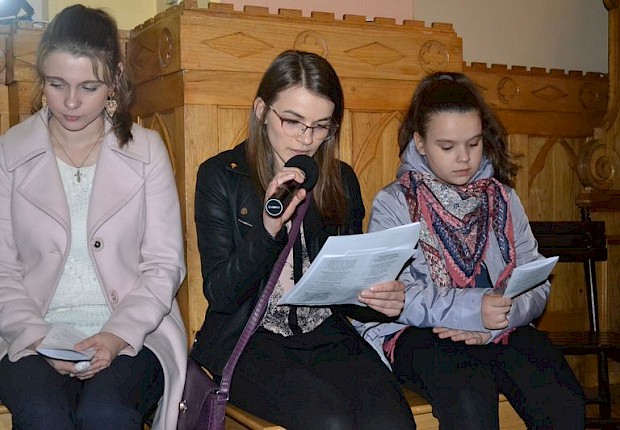 Adoracja Najświętszego Sakramentu i Liturgia Męki Pańskiej