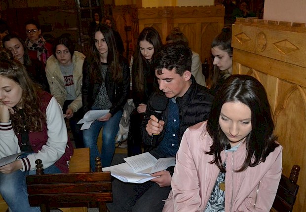 Adoracja Najświętszego Sakramentu i Liturgia Męki Pańskiej