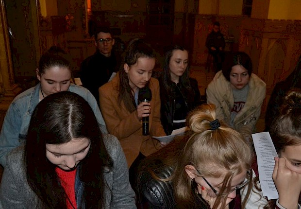 Adoracja Najświętszego Sakramentu i Liturgia Męki Pańskiej