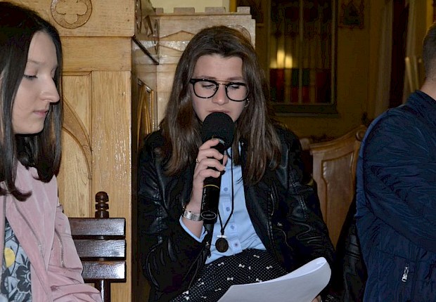 Adoracja Najświętszego Sakramentu i Liturgia Męki Pańskiej