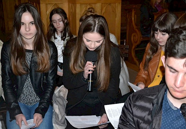 Adoracja Najświętszego Sakramentu i Liturgia Męki Pańskiej