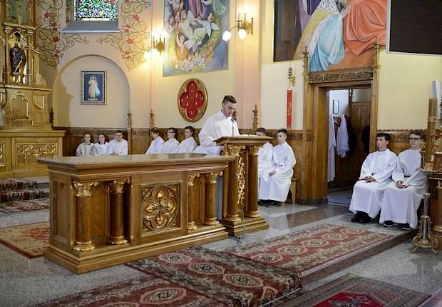 Adoracja Najświętszego Sakramentu i Liturgia Męki Pańskiej