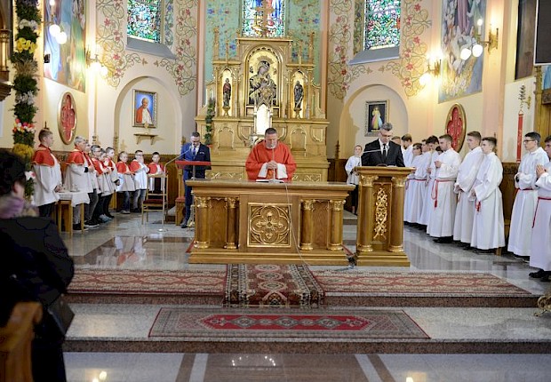 Adoracja Najświętszego Sakramentu i Liturgia Męki Pańskiej