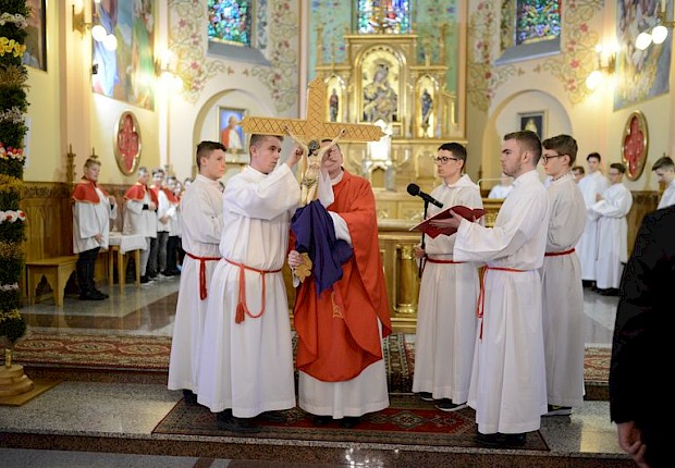 Adoracja Najświętszego Sakramentu i Liturgia Męki Pańskiej