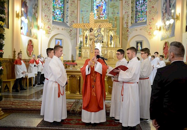Adoracja Najświętszego Sakramentu i Liturgia Męki Pańskiej