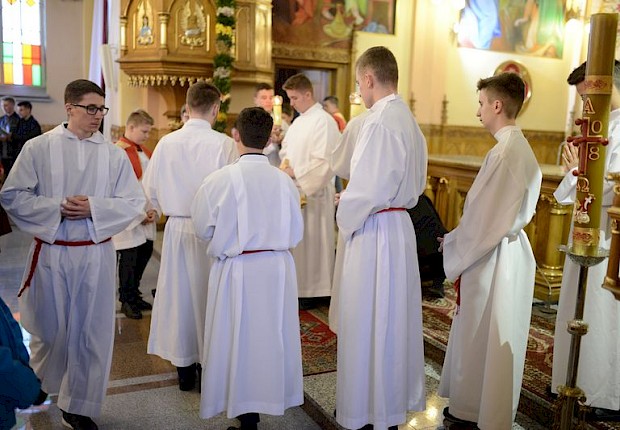 Adoracja Najświętszego Sakramentu i Liturgia Męki Pańskiej