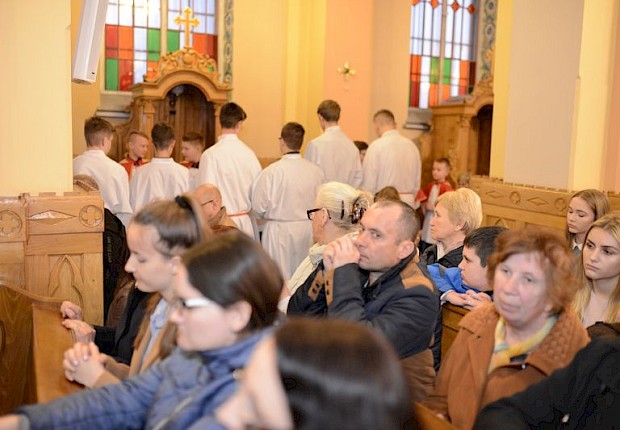 Adoracja Najświętszego Sakramentu i Liturgia Męki Pańskiej
