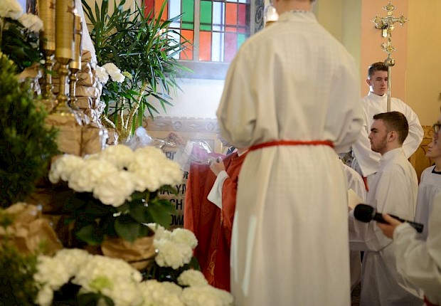 Adoracja Najświętszego Sakramentu i Liturgia Męki Pańskiej