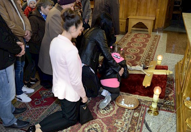 Adoracja Najświętszego Sakramentu i Liturgia Męki Pańskiej