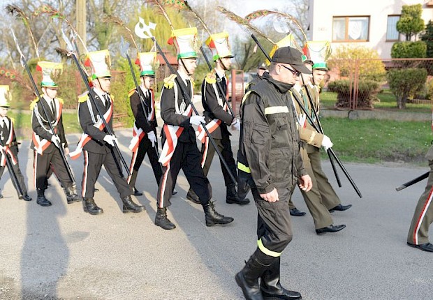 Parafialna droga krzyżowa