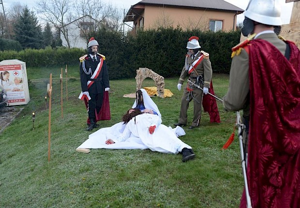 Parafialna droga krzyżowa