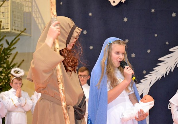 Kiermasz bożonarodzeniowy - jasełka