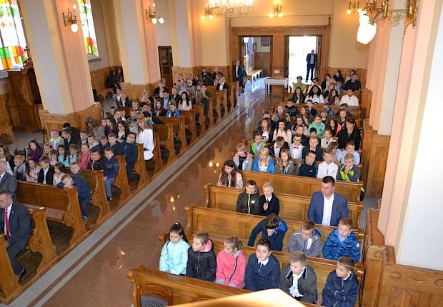 Dzień Edukacji Narodowej i pasowanie pierwszak&oacute;w