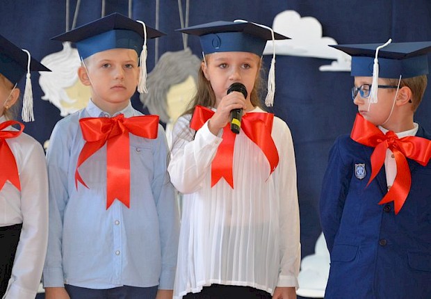 Dzień Edukacji Narodowej i pasowanie pierwszak&oacute;w