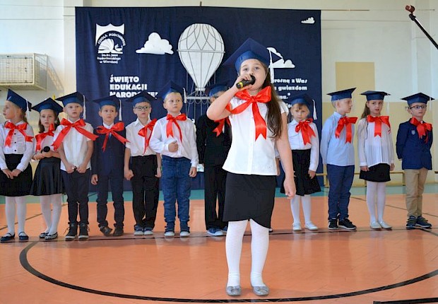 Dzień Edukacji Narodowej i pasowanie pierwszak&oacute;w