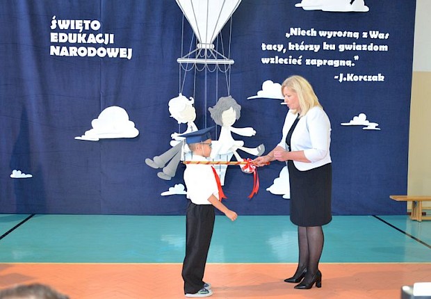 Dzień Edukacji Narodowej i pasowanie pierwszak&oacute;w