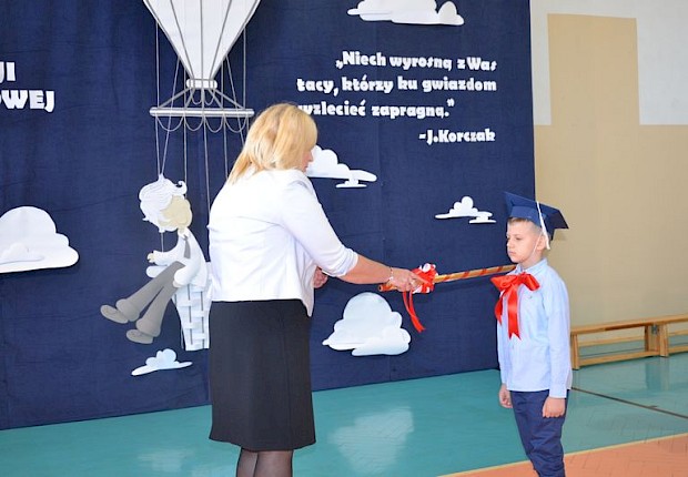 Dzień Edukacji Narodowej i pasowanie pierwszak&oacute;w