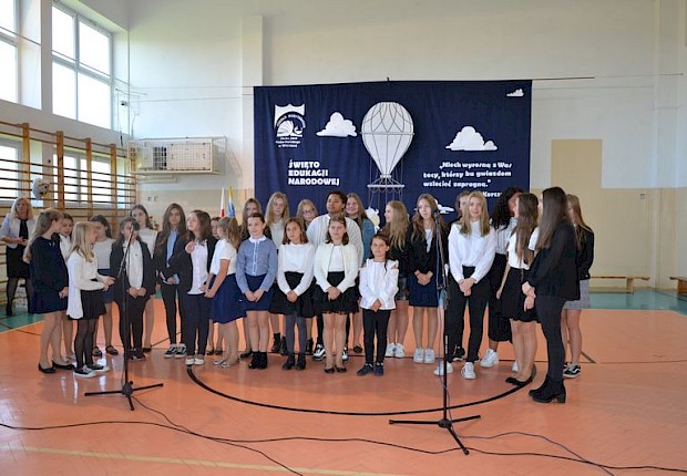 Dzień Edukacji Narodowej i pasowanie pierwszak&oacute;w