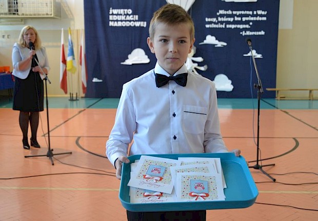 Dzień Edukacji Narodowej i pasowanie pierwszak&oacute;w