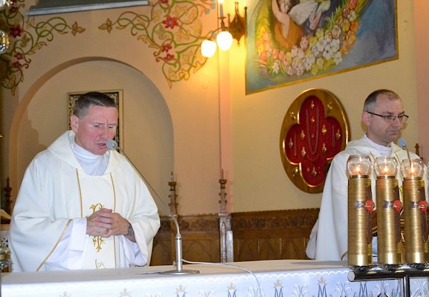 Przyjęcie kandydat&oacute;w do posługi ministranta