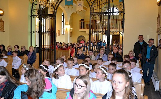 Pielgrzymka dzieci komunijnych do Sanktuarium Matki Bożej Pięknej Miłości