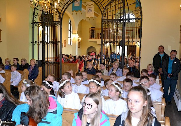 Pielgrzymka dzieci komunijnych do Sanktuarium Matki Bożej Pięknej Miłości