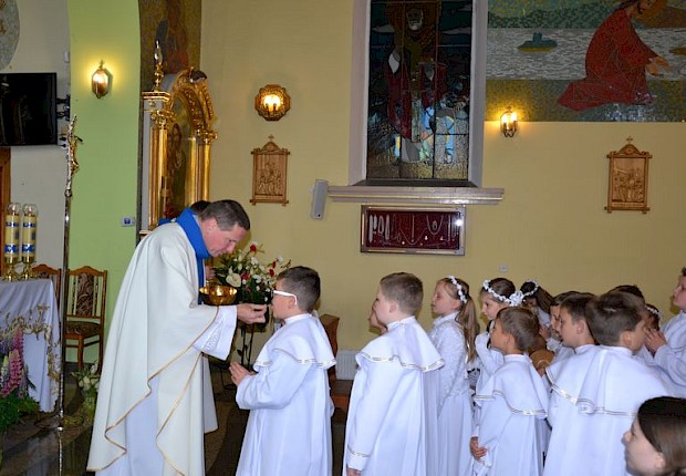Pielgrzymka dzieci komunijnych do Sanktuarium Matki Bożej Pięknej Miłości