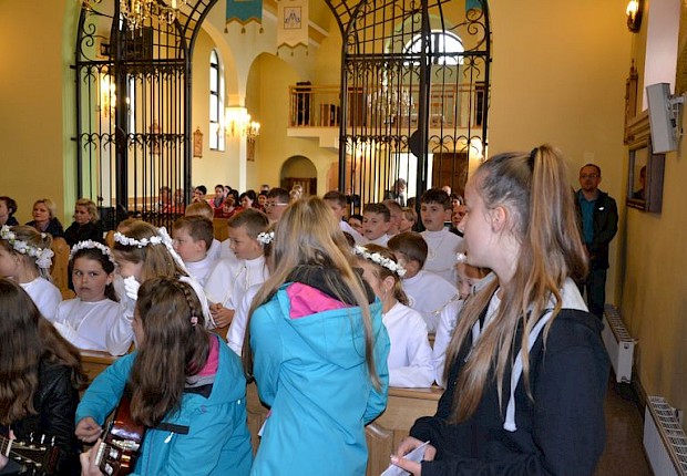 Pielgrzymka dzieci komunijnych do Sanktuarium Matki Bożej Pięknej Miłości